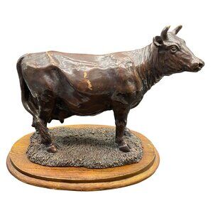 Vintage 20th Century Bronzed Dexter Cow Model On Pine Plinth 7.5"H x 10.25"L
